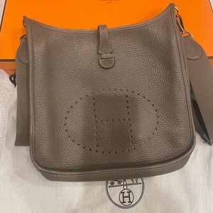Hermes Evelyne Bag Gen III Clemence PM etoupe